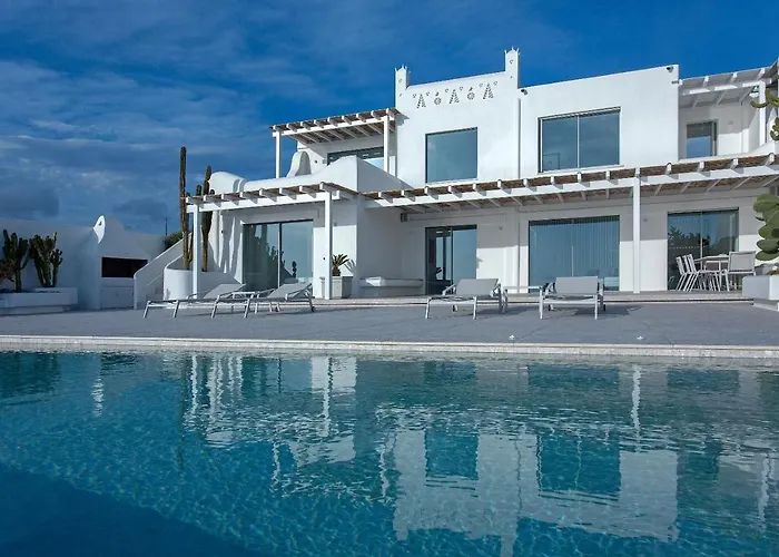 Villa Med Mykonos Town